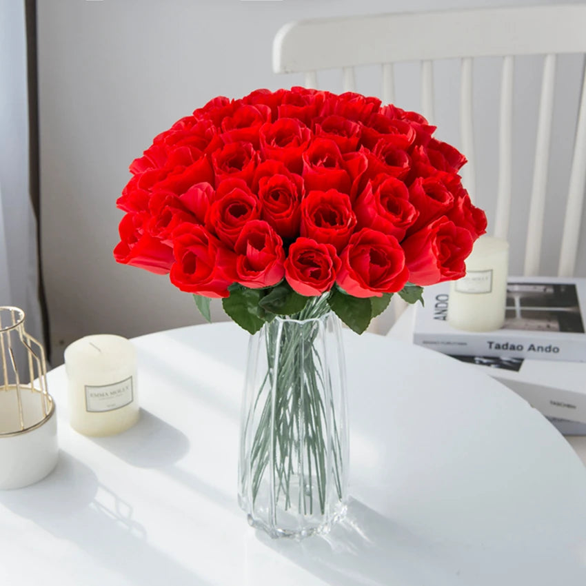 bouquet roses rouges soie décoration intérieure mariage anniversaire modernes baby shower pendaison crémaillère