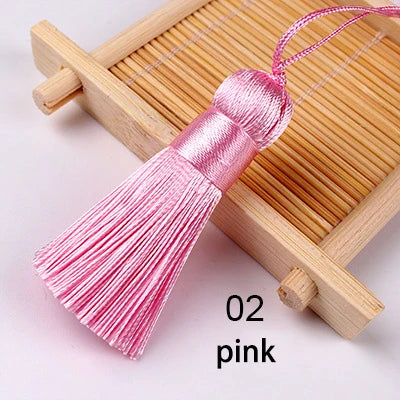 pompons soie polyester 5cm longueur 18cm corde noir rose rouge vert jaune bleu modernes