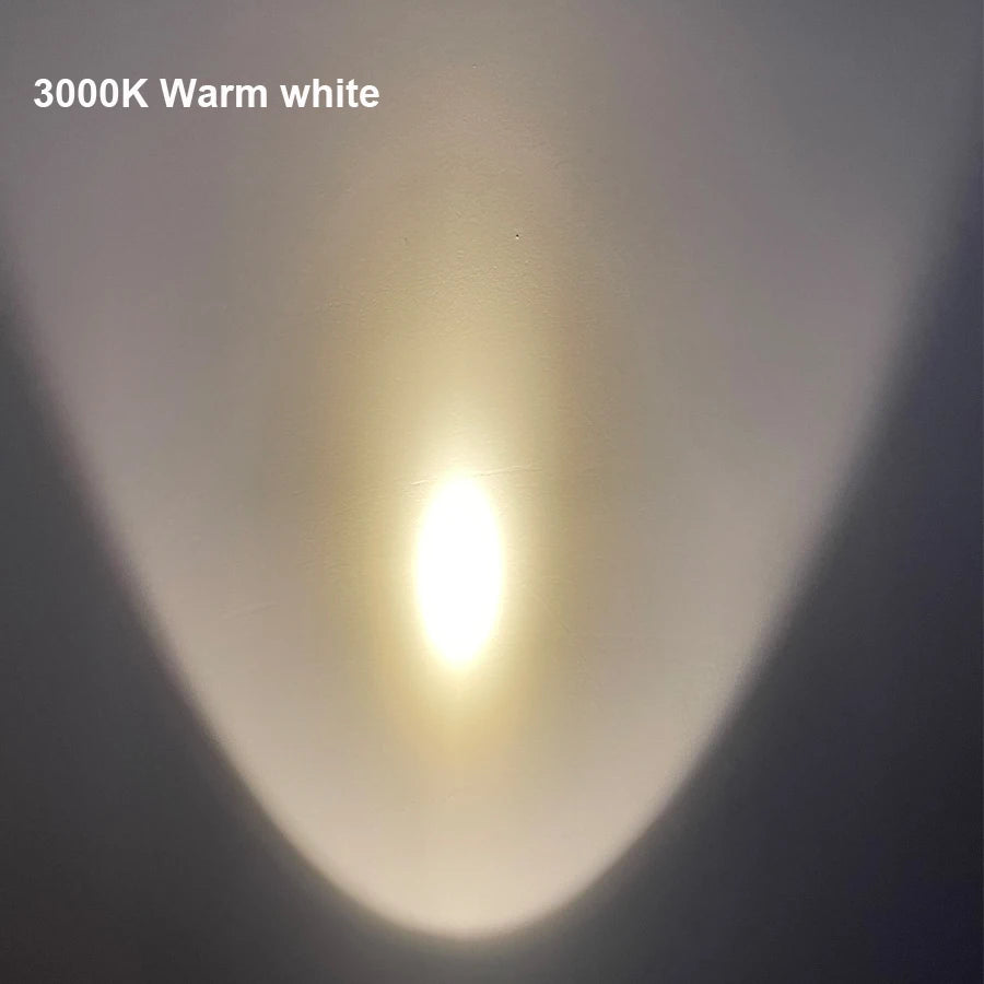 lampe torche argentée moderne 3000k 6500k plusieurs modes led rechargeable intense