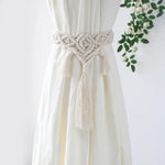 rideau boho blanc rayures verticales macramé bois pompons coton