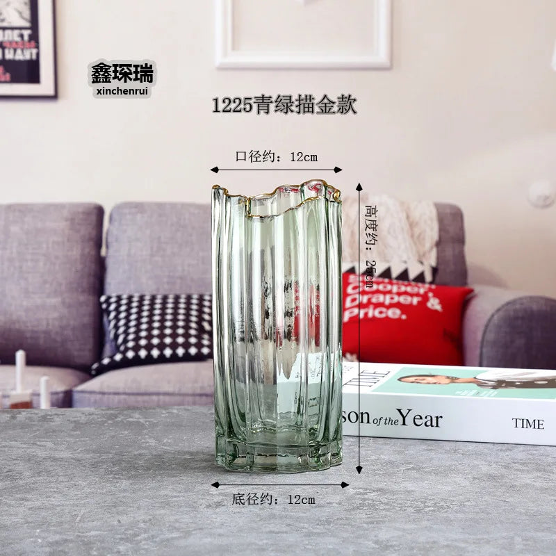 vase verre transparent moderne rayures horizontales couleurs vert gris rose rouge dorés fleurs artificielles