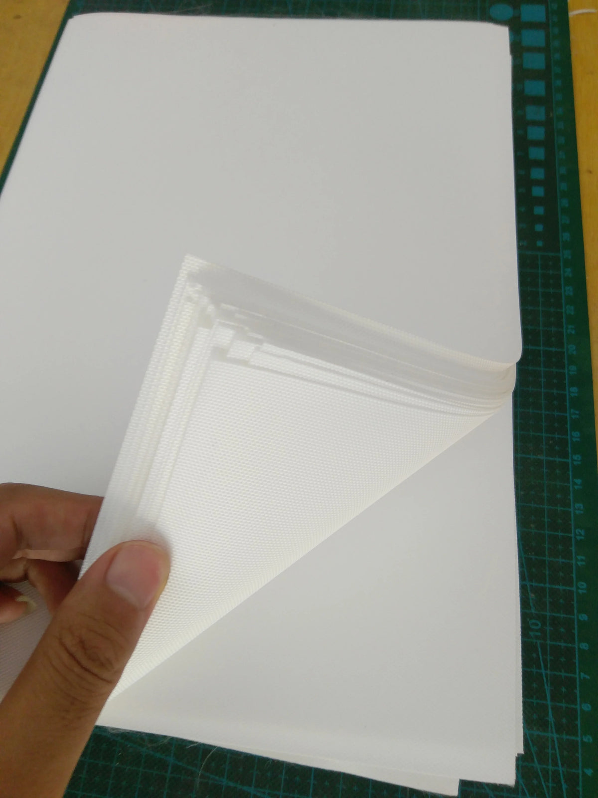 toile jet d'encre polyester taille A4 blanc texture moderne imperméable single side printable 240g