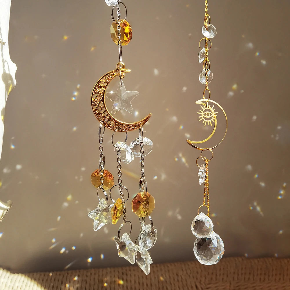pendentif décoratif or multicolore fleur lotus cercles dorés élégant bohème