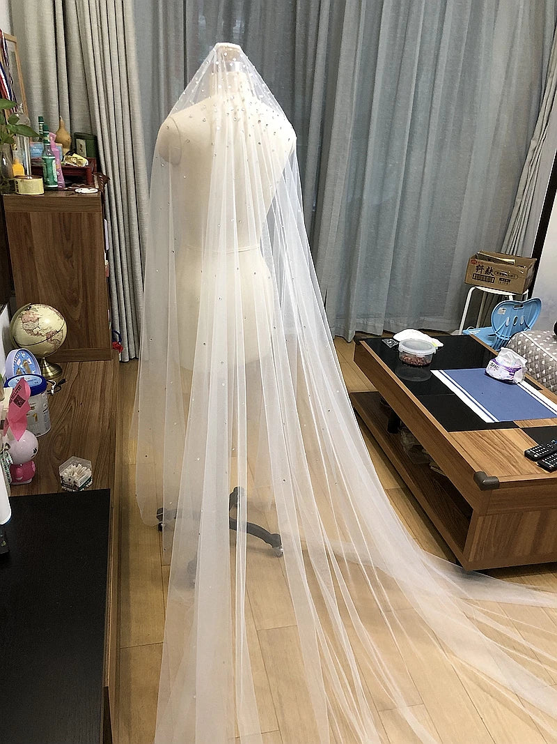 voile mariée blanc élégant strass accessoire mariage classique femme translucent