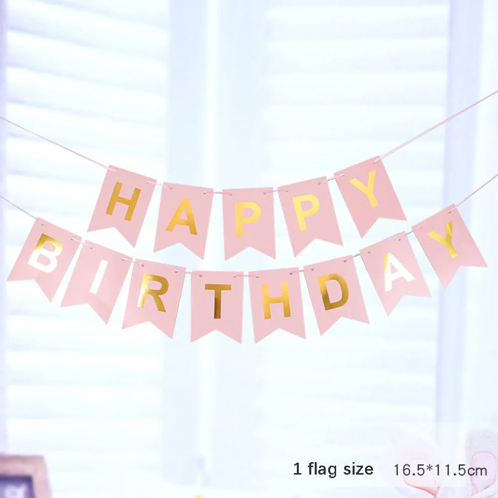 guirlande festivités anniversaire fanions lettres happy birthday couleurs rose bleu vert festive