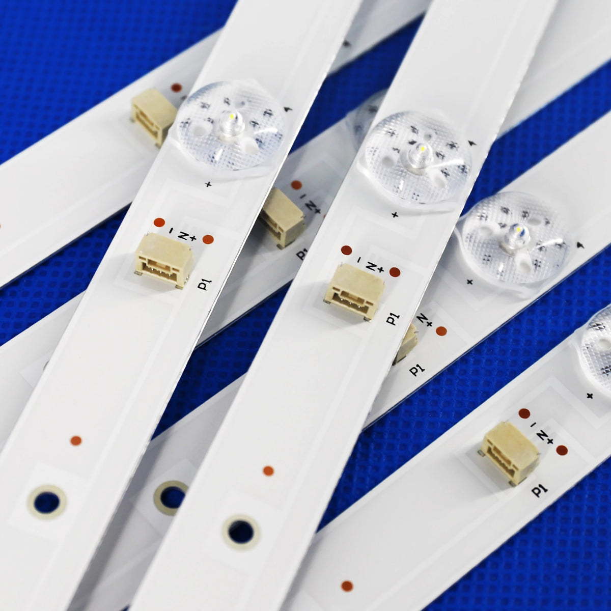 bande lumineuse led blanc points noirs moderne connecteurs dorés 6v 32 pouces aluminium substrat