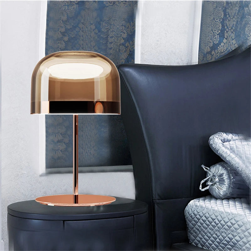 Lampe champignon design italien noir vue de côté