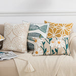 housse coussin brodée géométrique moderne fleur abstraite couleur beige blanc vert jaune décoration intérieure