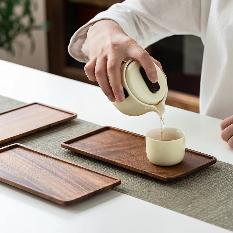 assiettes thé marron clair bois naturel minimaliste plateau service collations aliments maison