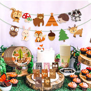 décoration anniversaire animaux forêt guirlande serviettes assiettes nappe cake toppers éléments festifs
