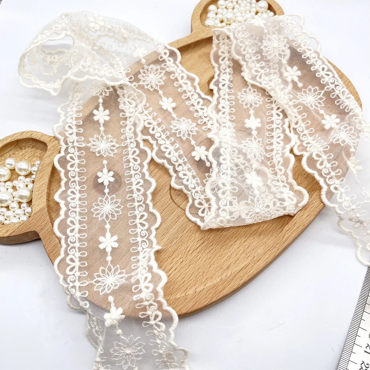 ruban dentelle fleurs blanches classique blanc soluble eau coton polyester artisanat couture
