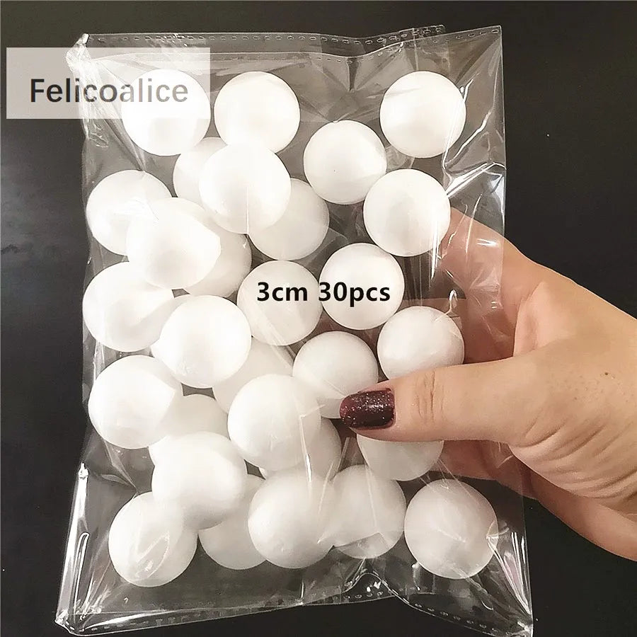 boules polystyrène blanc simples décorations fêtes mariage bricolage artisanat rondes lisses opaques variées tailles
