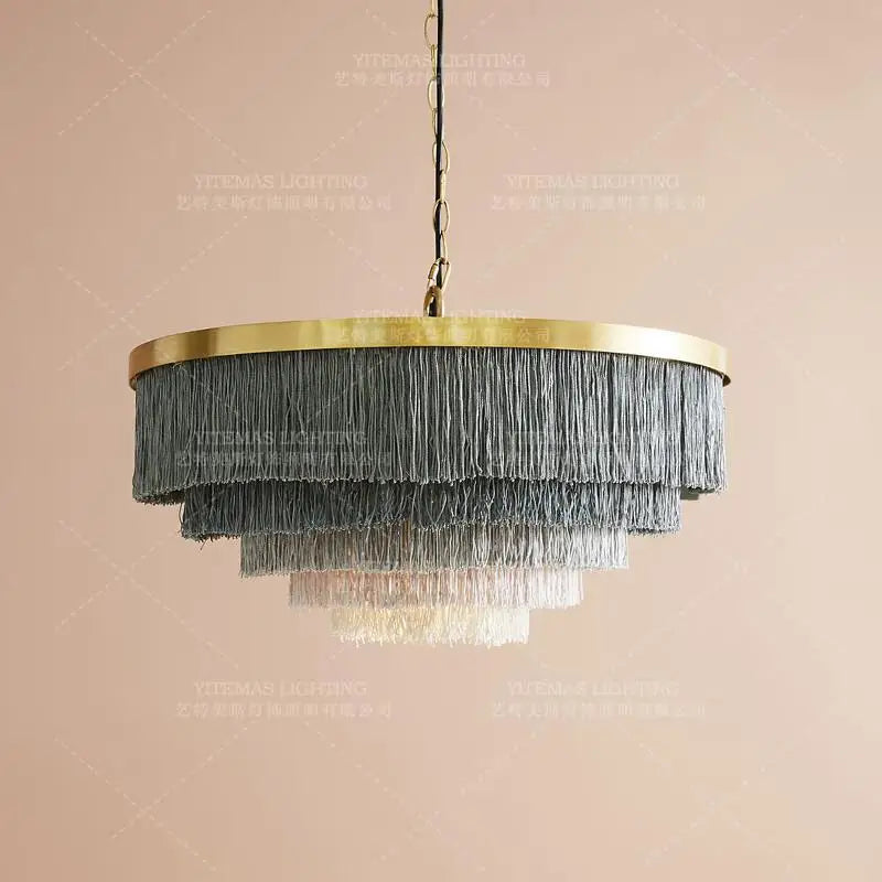 suspension lumineuse franges moderne or blanc gris élégant chambre fille lumière bohème