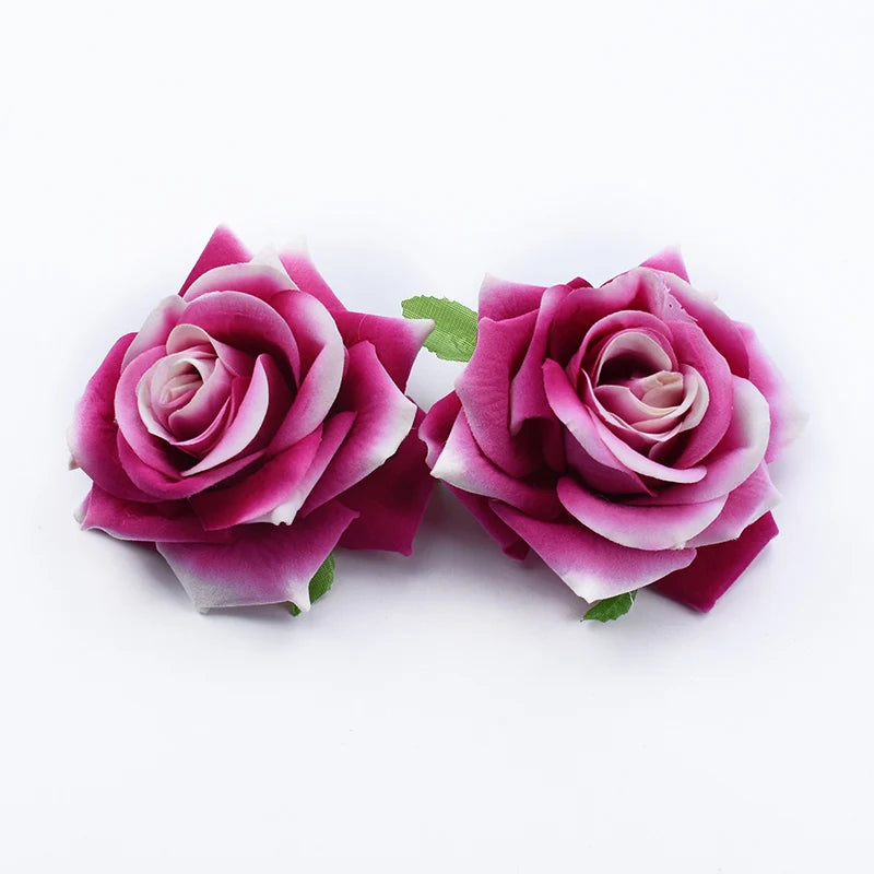 décoration intérieure roses artificielles velours violet rose rouge beige blanc