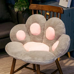 coussin forme patte chat peluche douce motif chat couleur rose gris pastel mignon