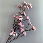 bouquet artificiel fleurs roses blanches marrons rouges petite fleurs rondes naturel minimaliste decoration maison