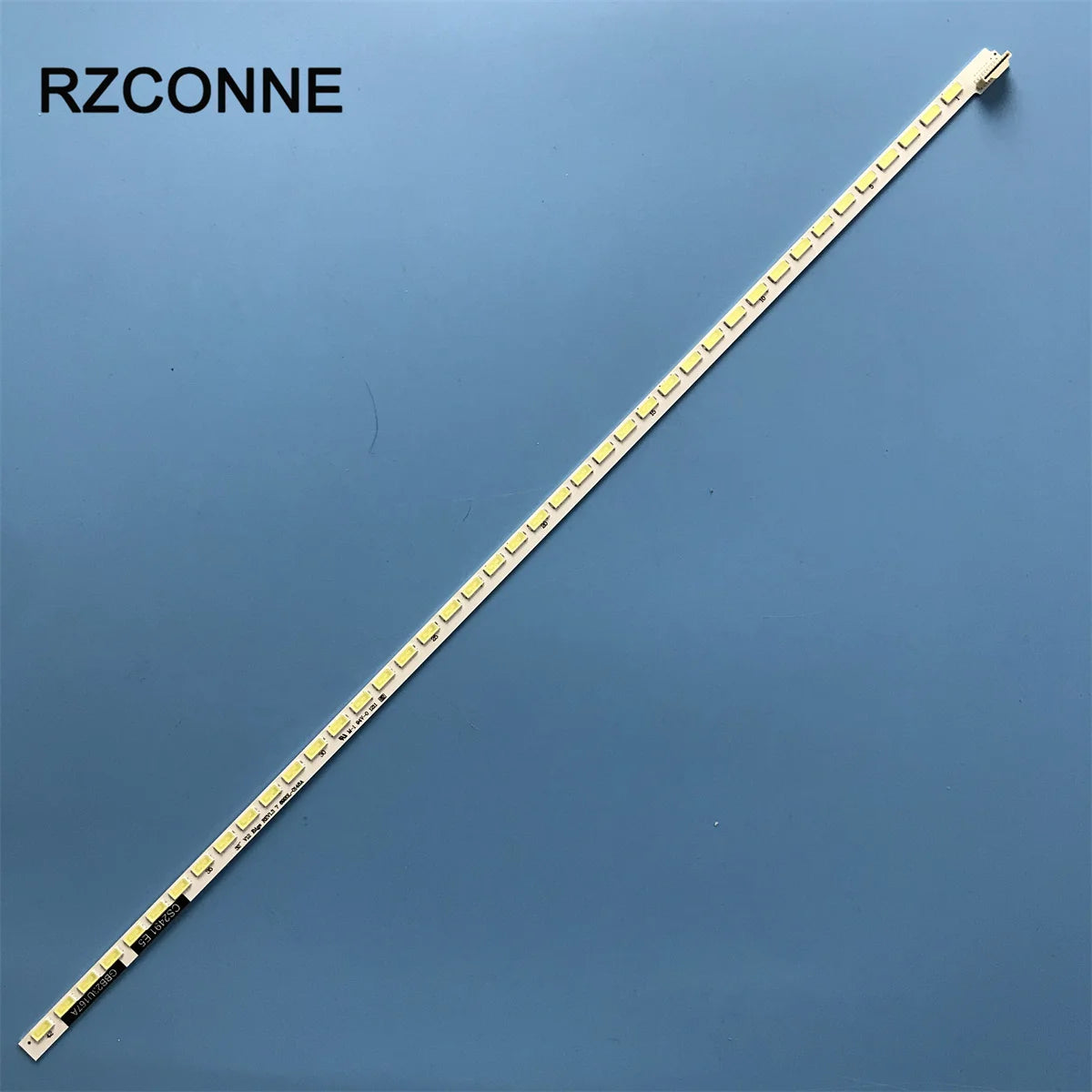 bande led carrés lumineux blanc jaune moderne connecteur opacité fixation invisible