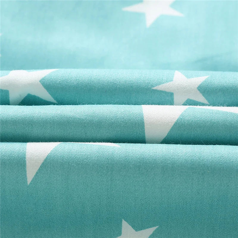 tapis imperméable bébé étoiles nuages animaux moderne turquoise gris blanc