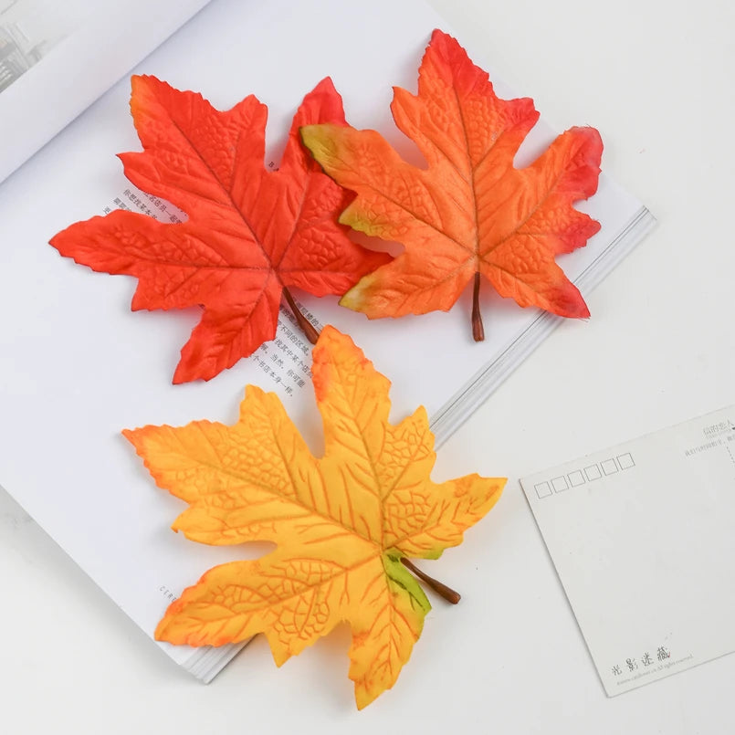feuilles erable artificielles soie couleur automne orange rouge jaune decoration exterieur naturelle detaillee festive