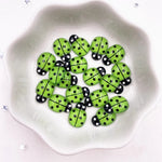 pierres colorées résine coccinelle dessin animé jaune bleu vert rouge points noirs bijoux scrapbooking