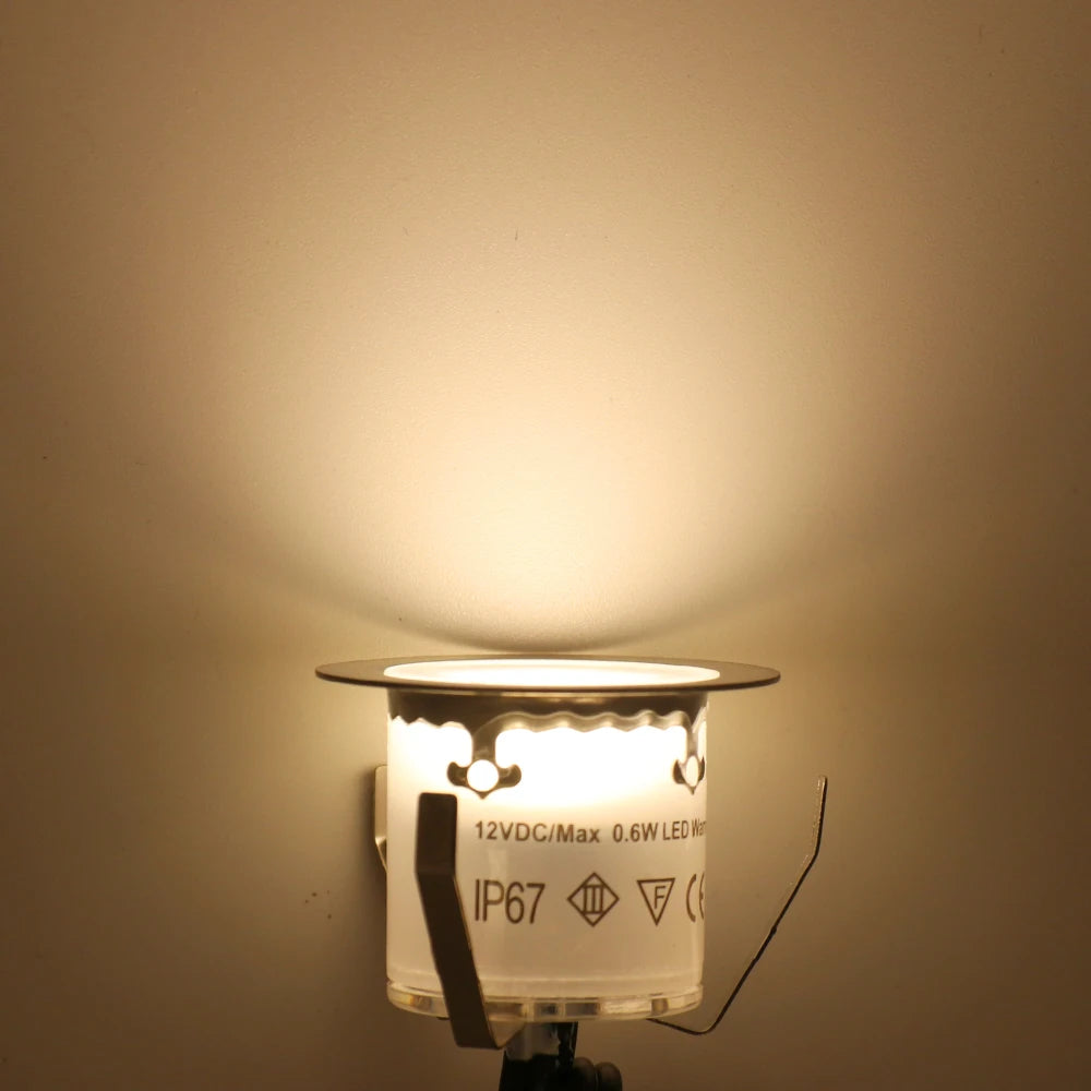 Lampe LED solaire imperméable IP67 blanc moderne câble adaptateur électrique