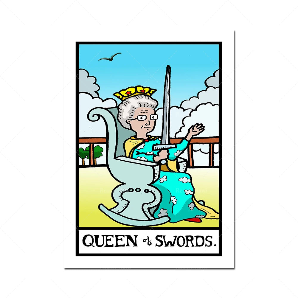 Cette carte tarotique montre une femme assise sur un trône, vêtue d'un costume royal et tenant une épée. Elle est entourée d'un paysage avec un ciel nuageux et des oiseaux volants.