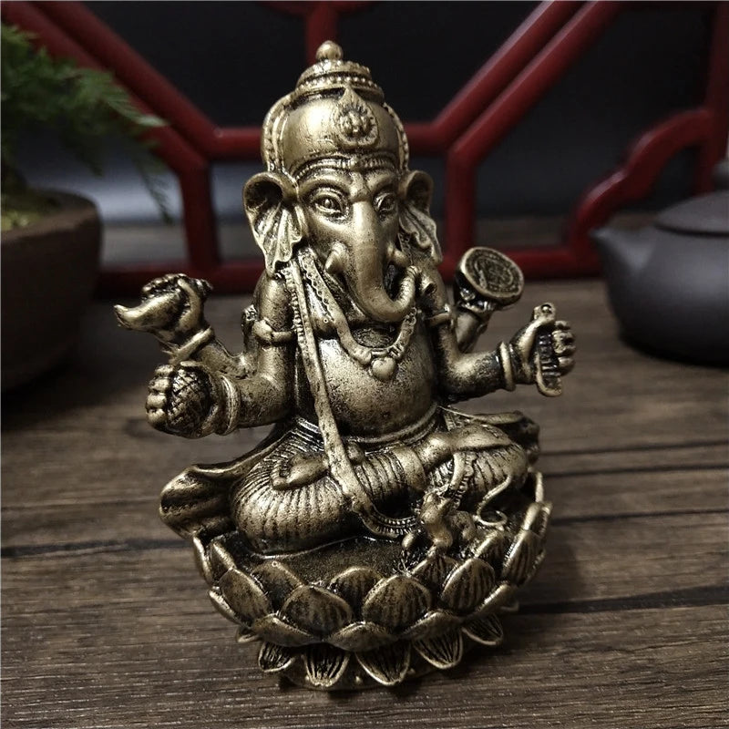 statue ganesha bronze détaillée motifs traditionnels bouddhiste artisanat décoration intérieure figure éléphant