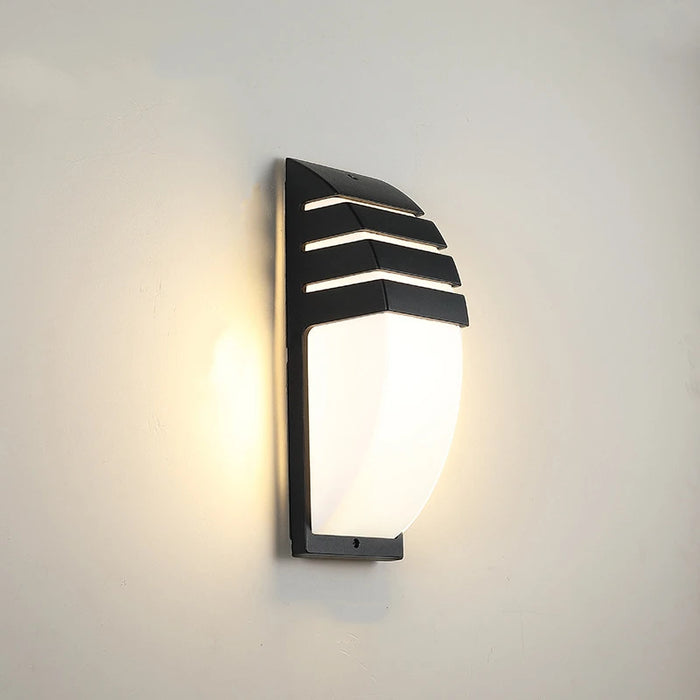 applique murale led moderne noir argenté rayures horizontales étanche ip65 contemporain détecteur mouvement