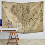 tapisserie vintage carte middle earth détails géographiques ornement clips beige brunclair