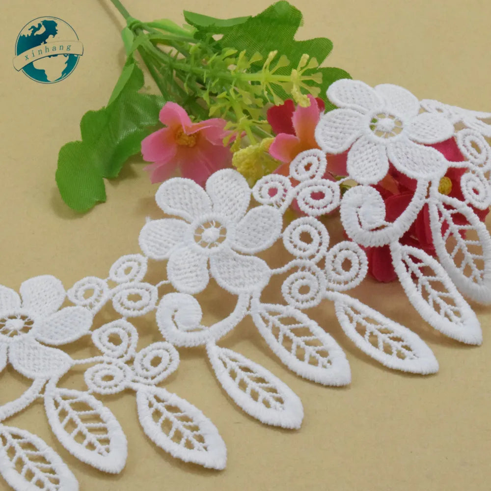 ruban dentelle polyester blanc fleurs feuilles 8.5cm largeur classique élégant couture bricolage accessoires decoration