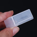 Boîte de rangement avec couvercle transparent montrant le contenu