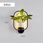 lampe murale moderne minimaliste noire blanche plante pot plastique transparent chambre salon entrée