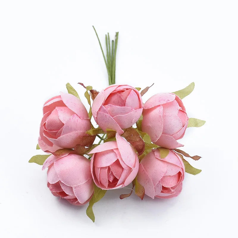 bouquet fleurs artificielles rouge rose blanche bleue violettes intérieur décoration romantique classique mariage anniversaire