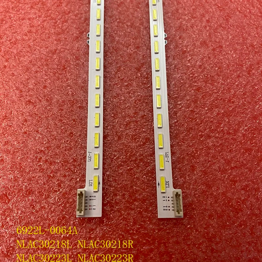 ruban led blanc diodes jaunes clips moderne sans cable bouton poussoir fixations