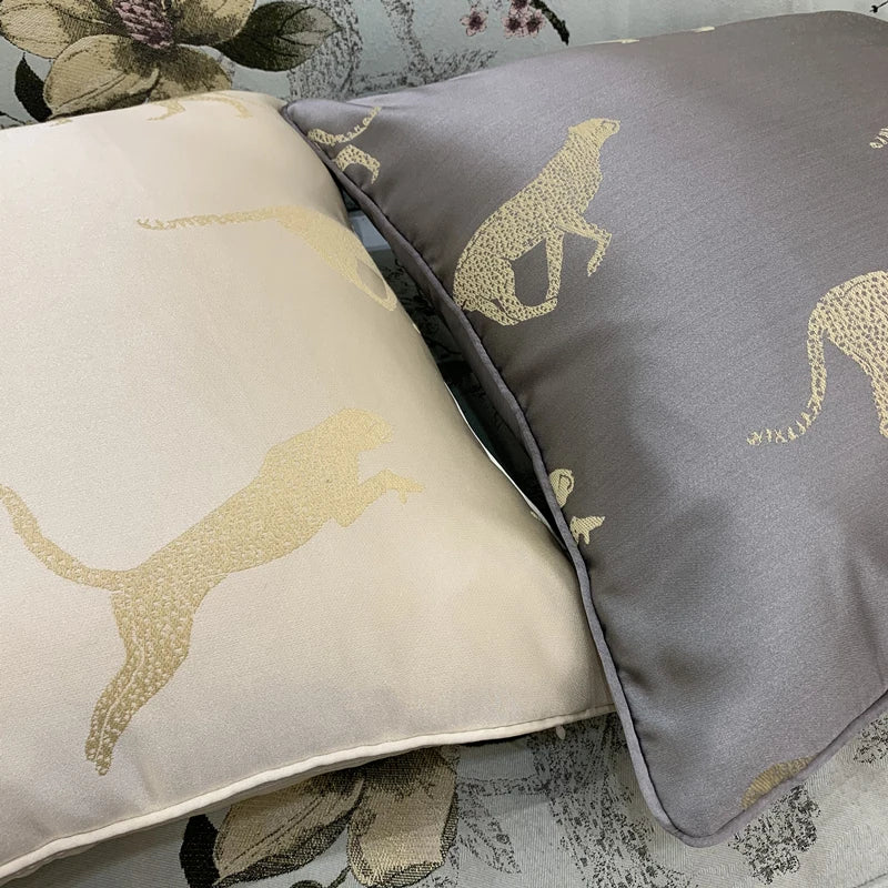 coussin léopard moderne gris décoratif maison lit carré polyester 45x45cm