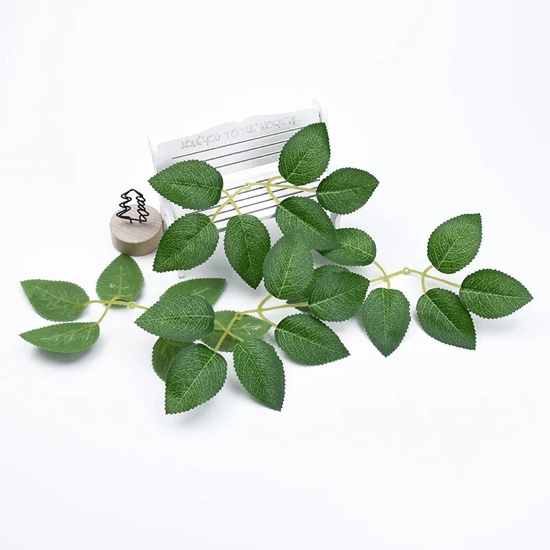 guirlande artificielle feuilles vertes ovales naturelle décorative clips inclusion événements spéciaux durable imitation nature
