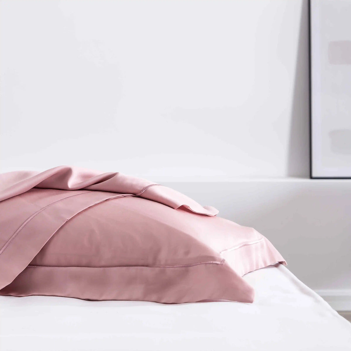 ensemble literie soie rose poudré drap housse taies oreillers minimaliste moderne élégant doux respirant
