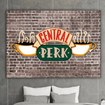 Enseigne décorative murale de Central Perk, un bar mythique de la série télévisée Friends.