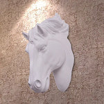décoration murale tête cheval résine noire blanche moderne fixations murales abstraite jaunes orangées