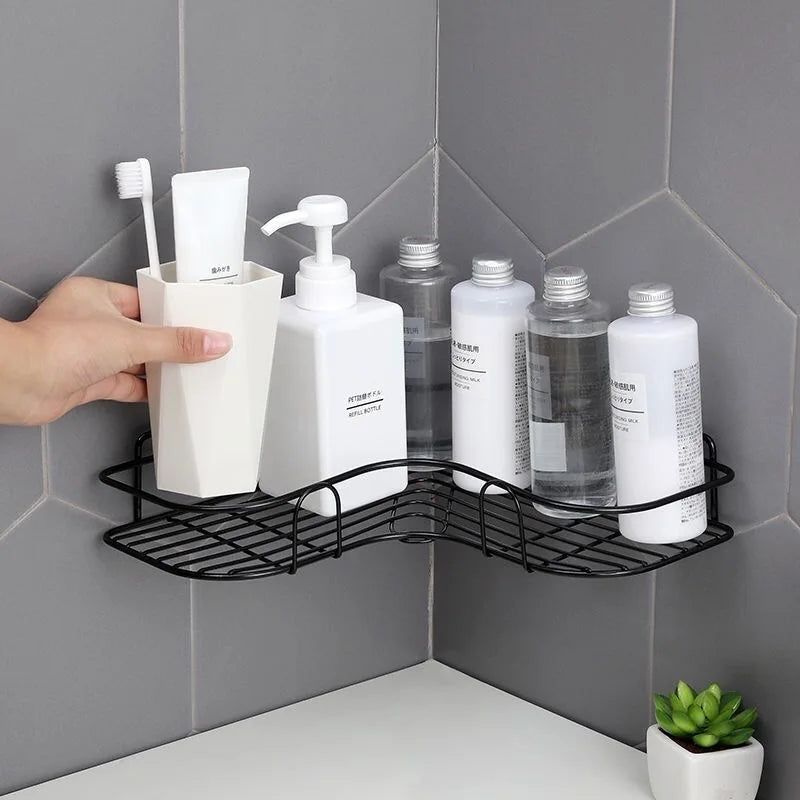étagère salle bain moderne adhésive noir grille métallique rangement bouteilles cosmétiques flacons pots boîtes