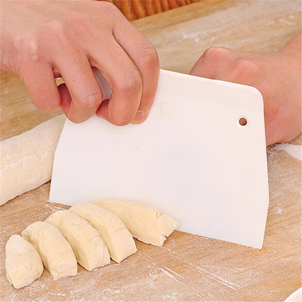 tapis pâtisserie violet blanc dessins pâte sucre rouleaux pratique deco