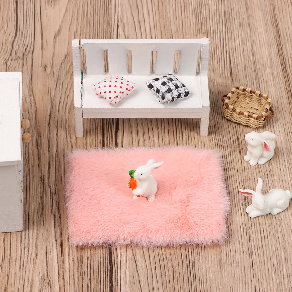 tapis peluche miniature maison poupée décoration salon miniature nordique rose blanc
