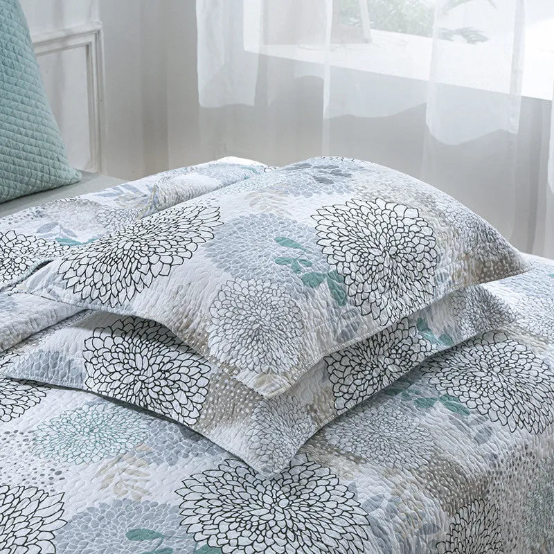 ensemble couette couverture matelassée motifs floraux coton quilté maison toutes saisons