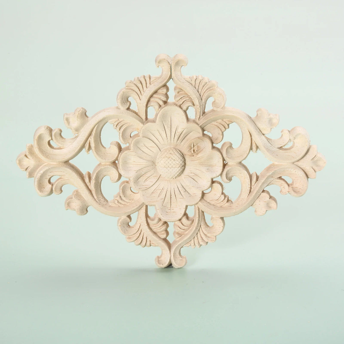 applique murale bois sculpté motif floral baroque fixation meuble porte mur decoration maison 15x10.5cm