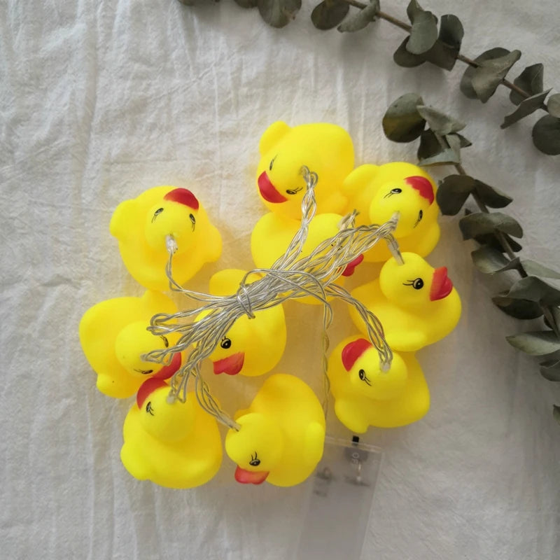 guirlande lumineuse canards jouets bain anniversaire enfant yeux rouges décorative festive