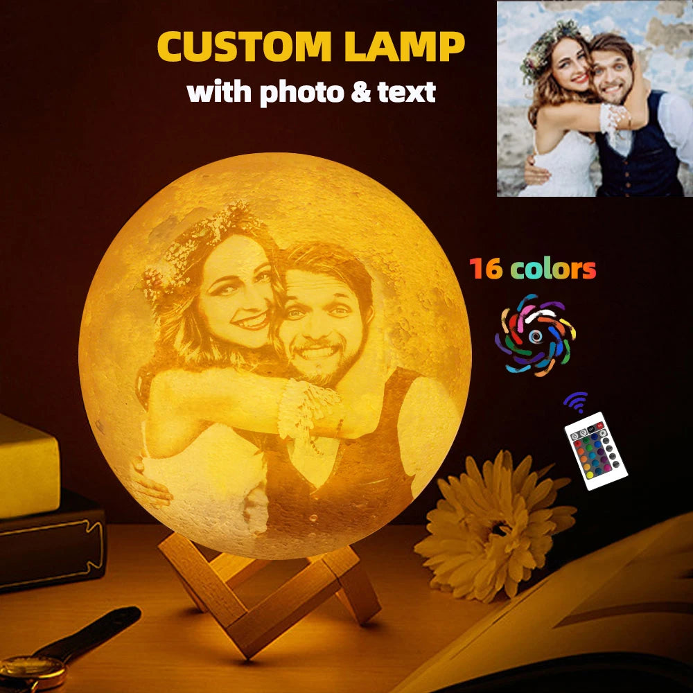 veilleuse lampe table lune personnalisée photo texte bois blanc cadeau anniversaire décoration moderne