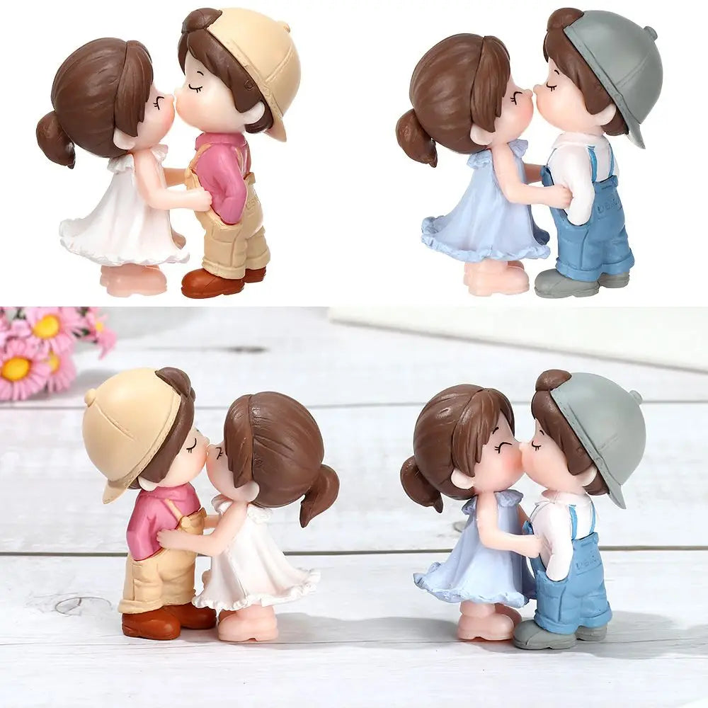 figurines couple cartoon blanc bleu décoration intérieure extérieure amoureux stylisées ornement maison jardin