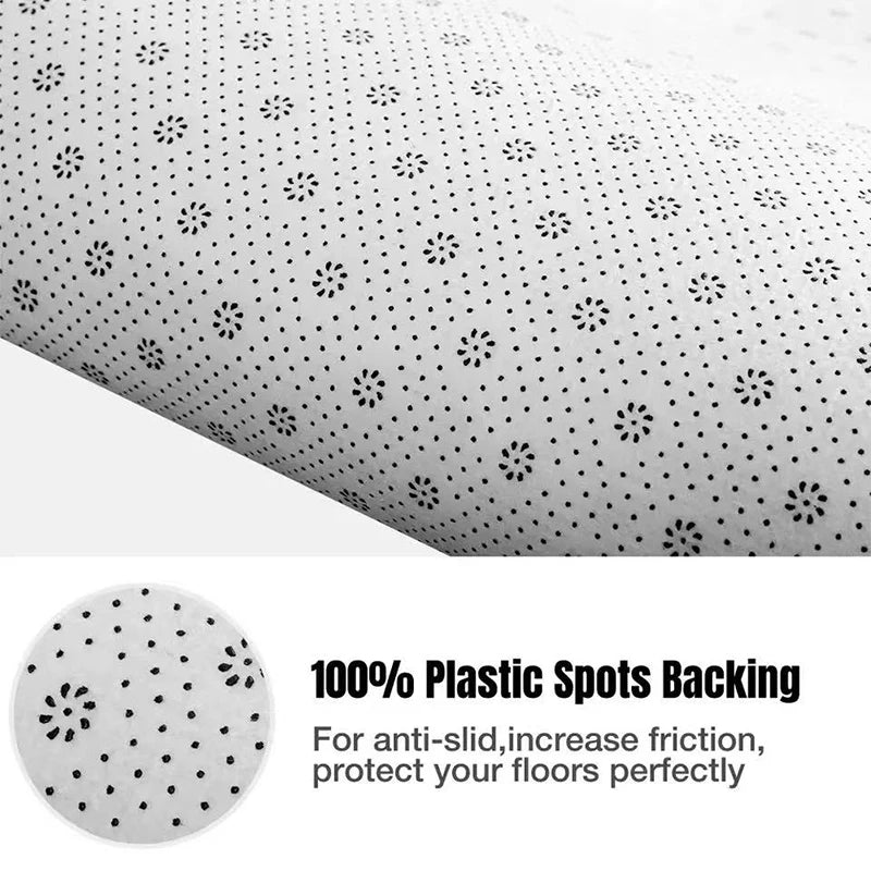 Tapis lavable gris dans un espace extérieur cosy