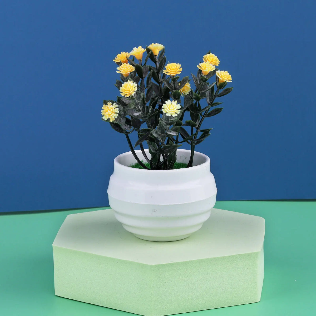 petite plante artificielle aloes pot blanc décoration moderne fleurs fausses vertes