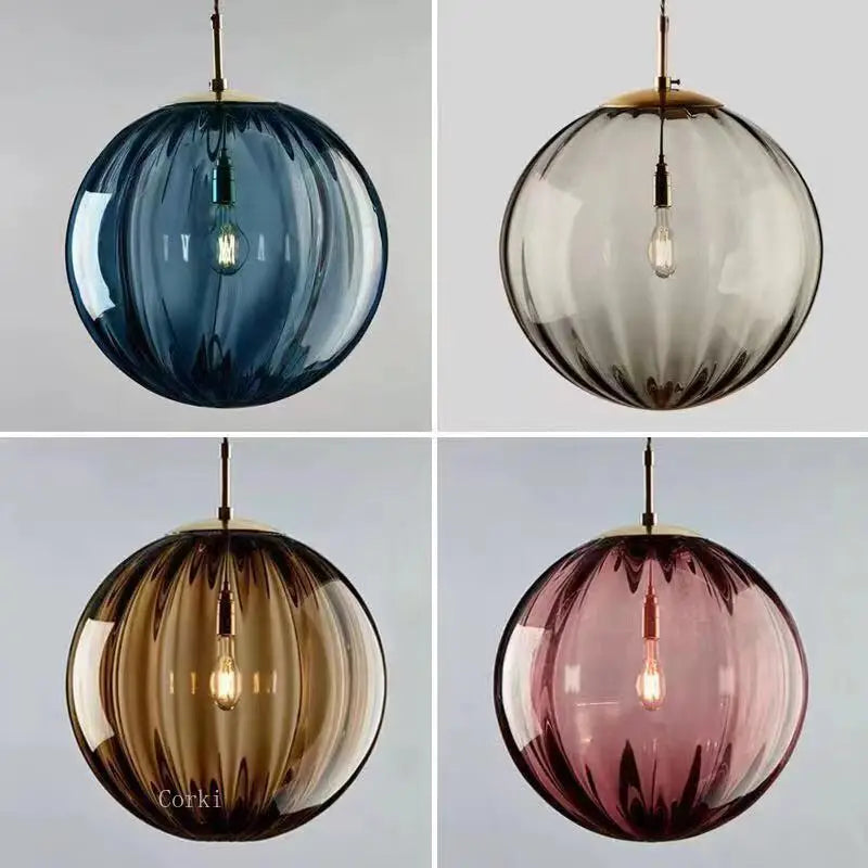 lumière suspendue verre texturé bleu rouge moderne minimaliste semi transparent filaire
